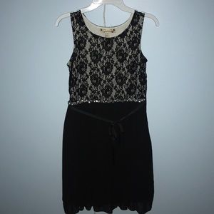 Lace dress